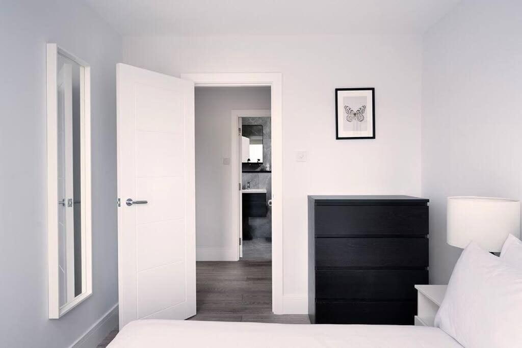 Charming Apartment In The Pleydell Estate 伦敦 外观 照片