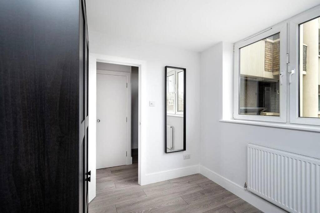 Charming Apartment In The Pleydell Estate 伦敦 外观 照片