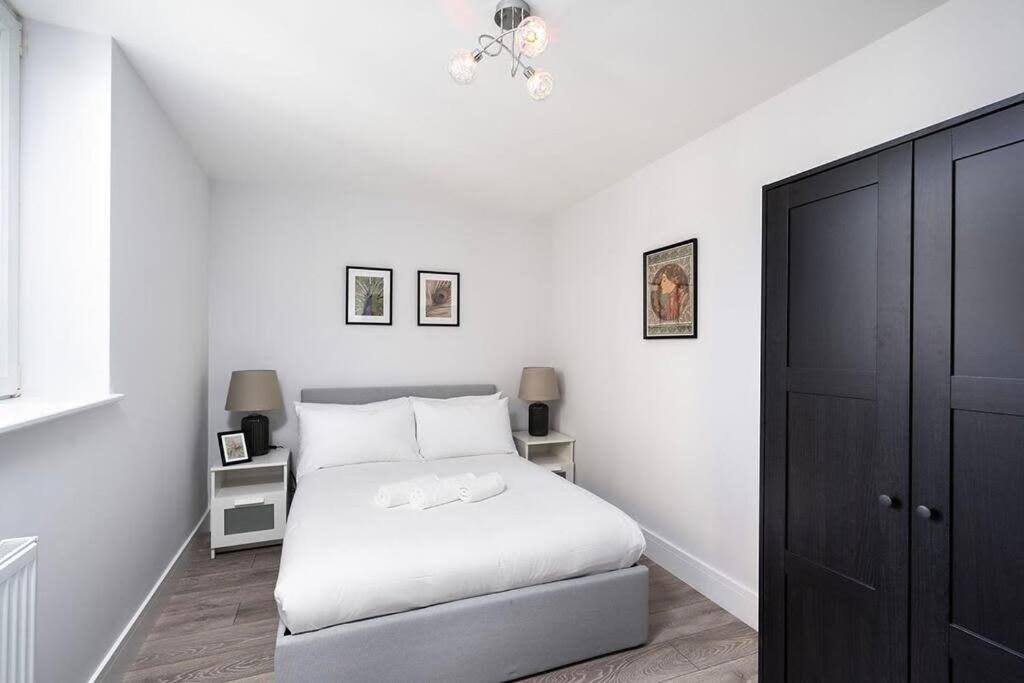 Charming Apartment In The Pleydell Estate 伦敦 外观 照片