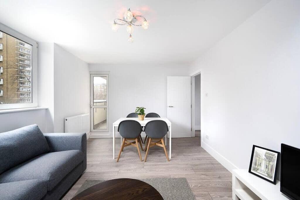 Charming Apartment In The Pleydell Estate 伦敦 外观 照片